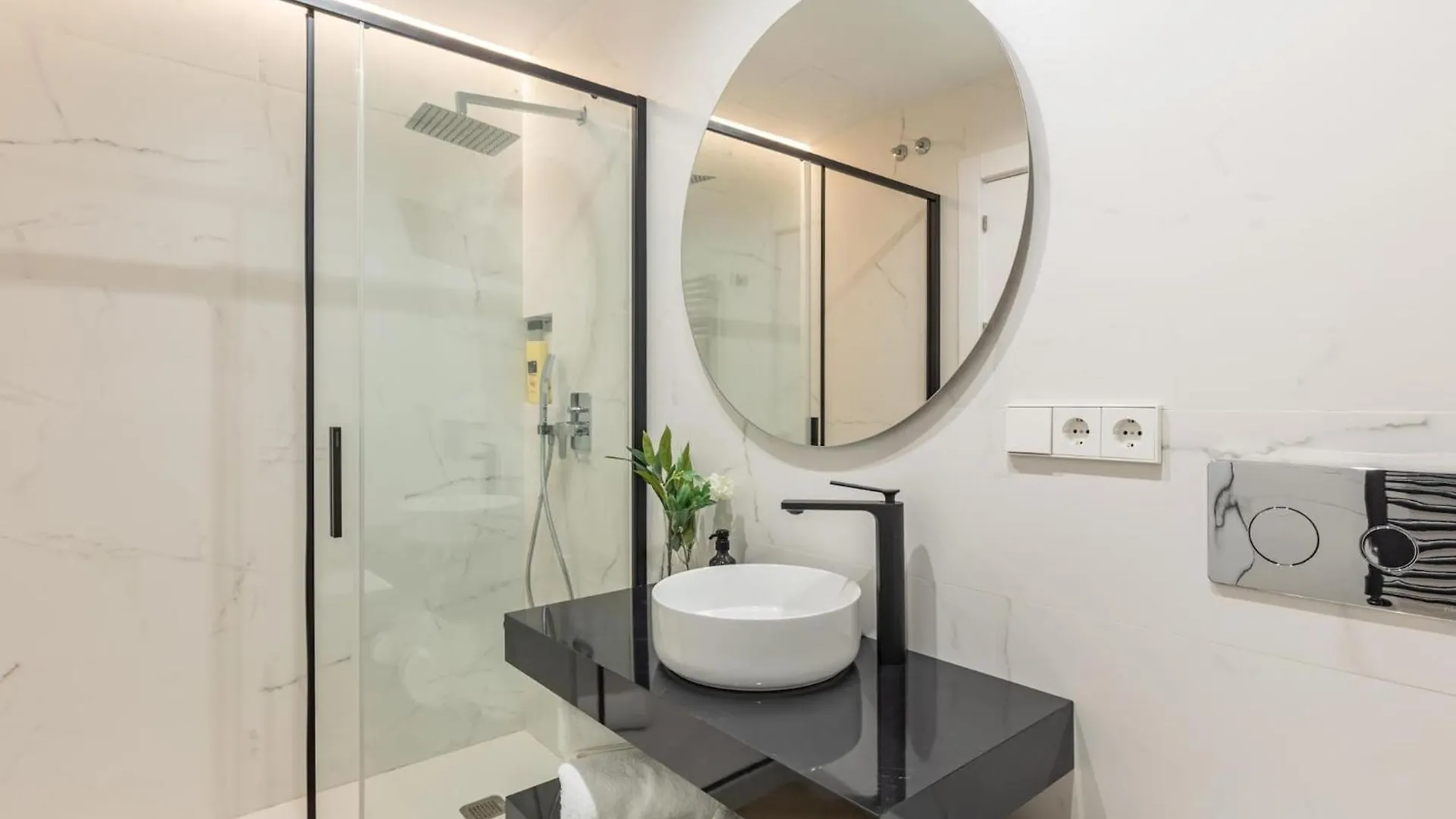 Luxury Alhambra Penthouse Collection Gran Via Apartment Granada